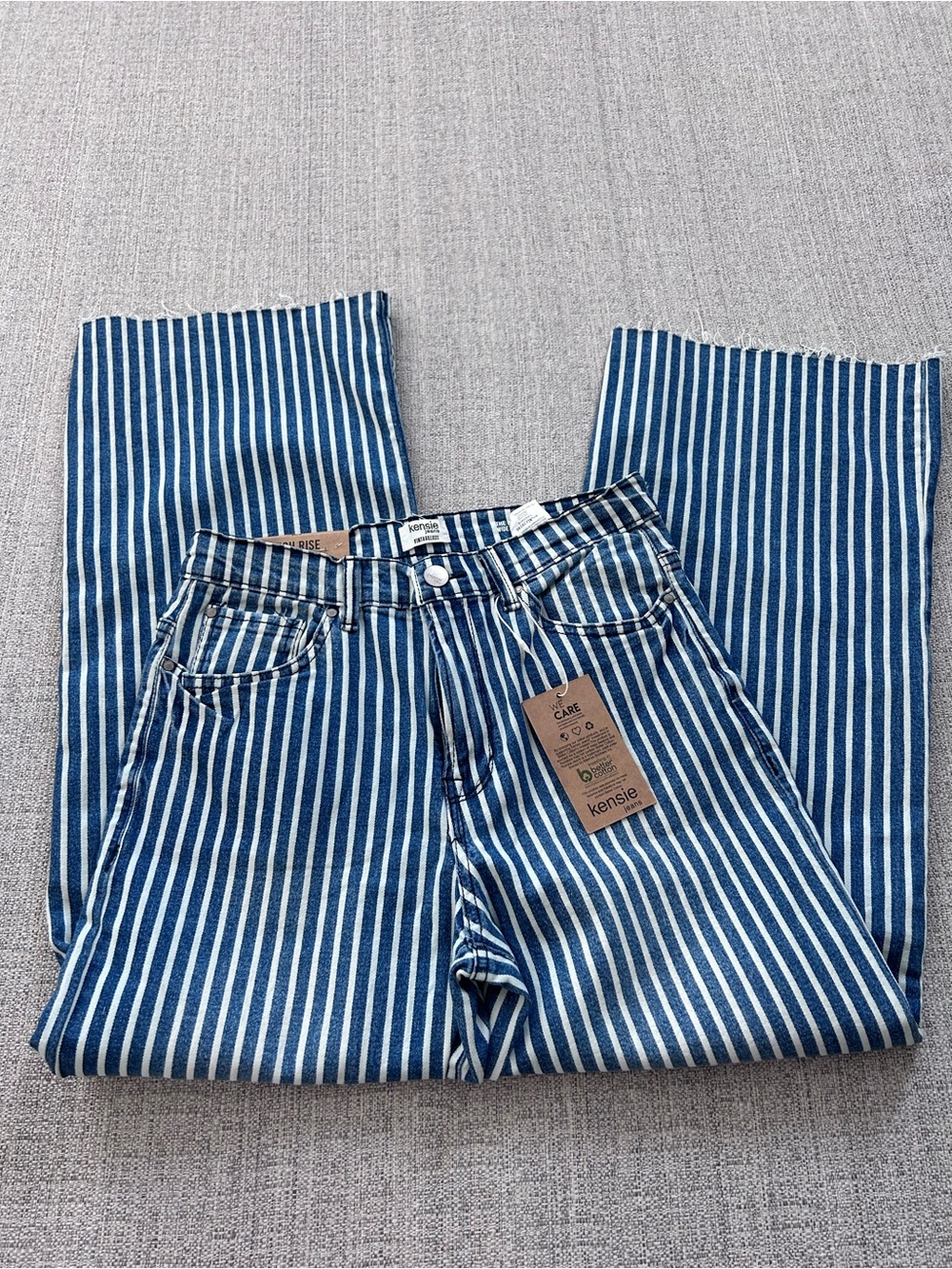Kensie Jeans Girls Navy White Wide Leg Vertical Stripe Jeans. NWT Size 6/28 - Picture 2 of 10